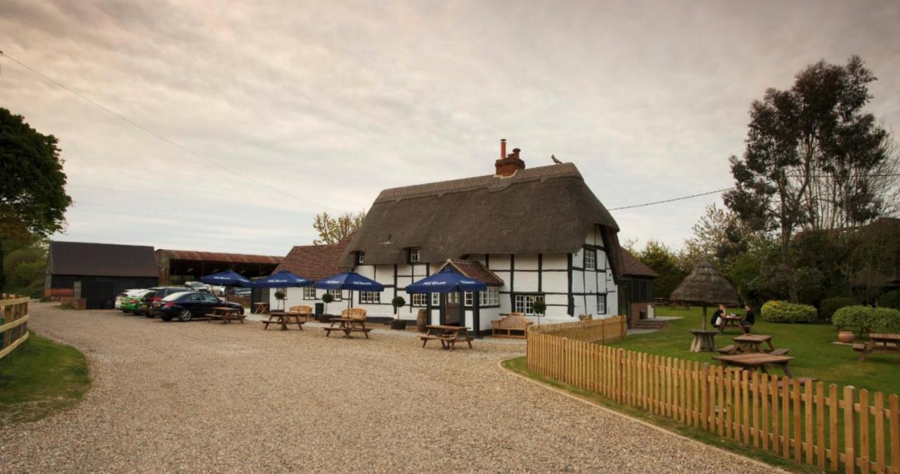 The Bottle & Glass Inn Harpsden Kültér fotó